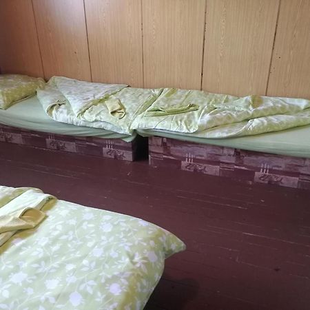 Chata Pod Vlekom Dedinky Esterno foto