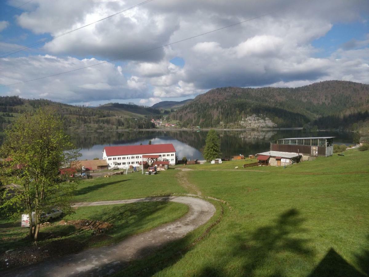 Chata Pod Vlekom Dedinky Esterno foto