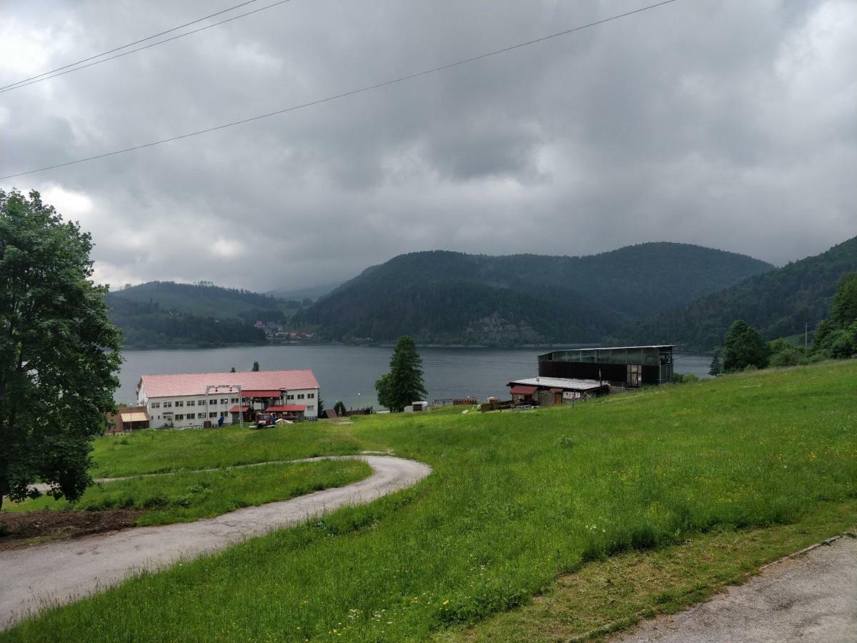 Chata Pod Vlekom Dedinky Esterno foto